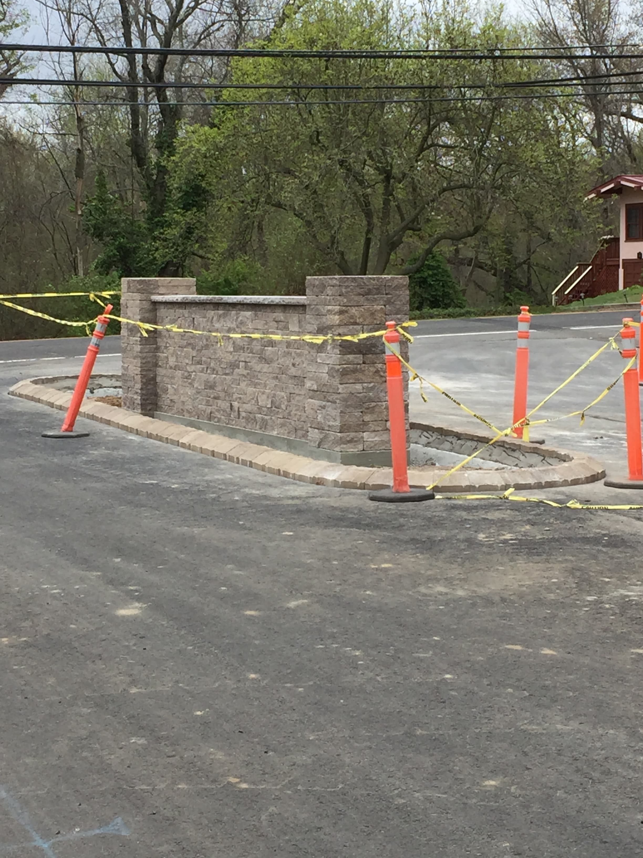 Pools & Poolscapes project photo