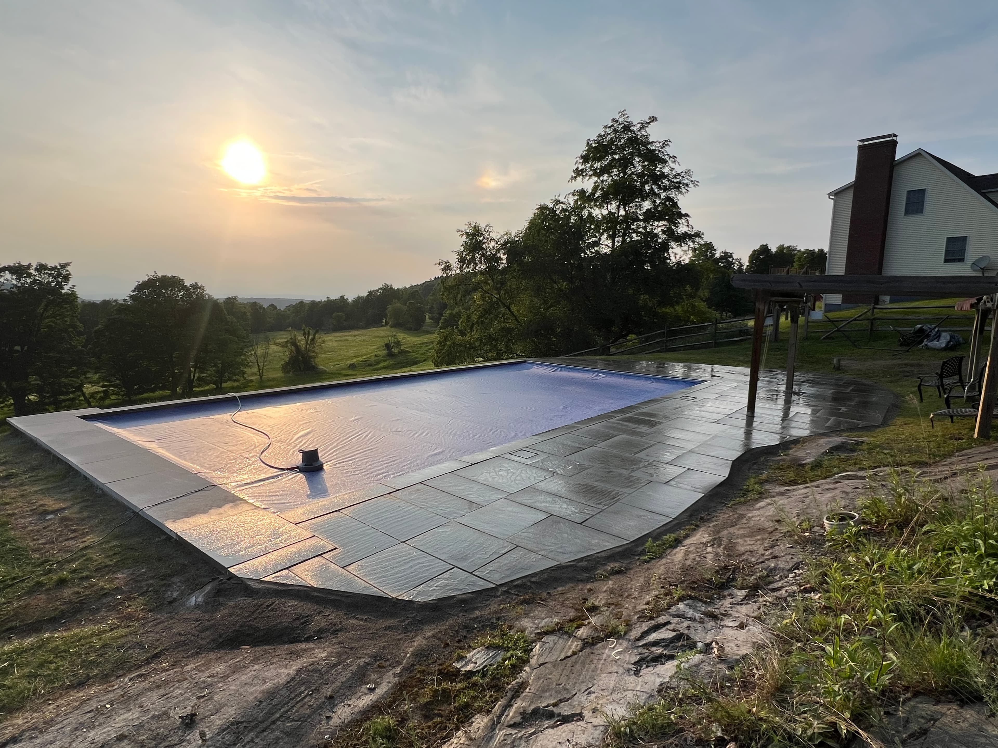 Pools & Poolscapes project photo